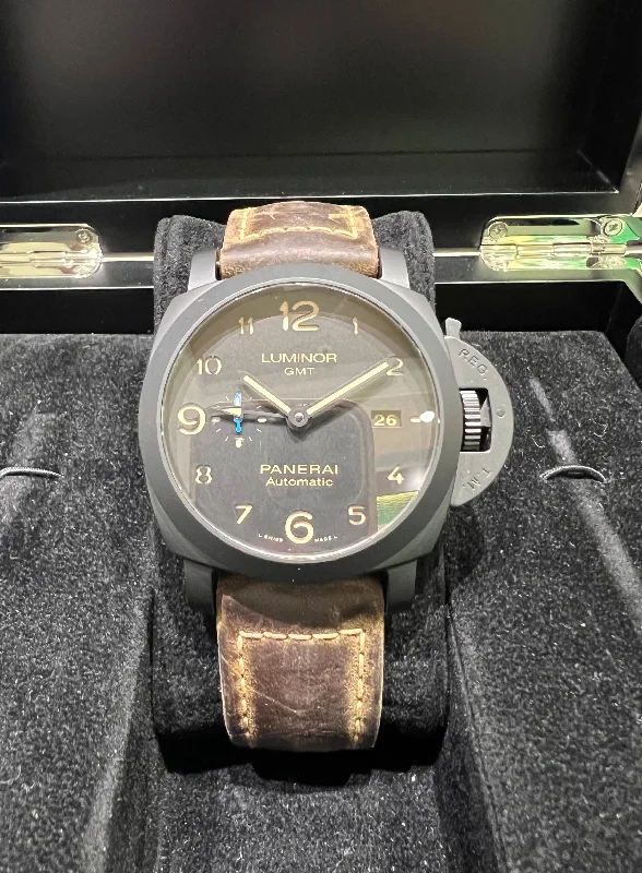 2019 Panerai Luminor GMT