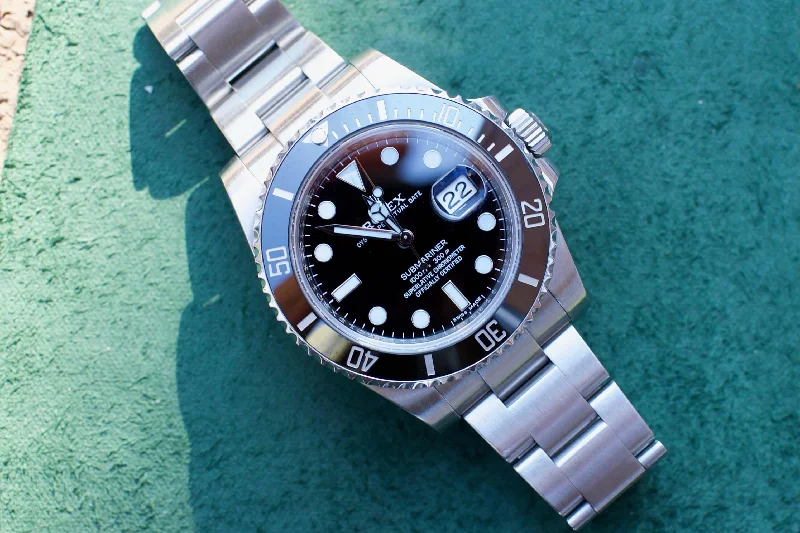 SOLDOUT: Rolex Submariner Date 116610 Box and Manuals Mens Watch