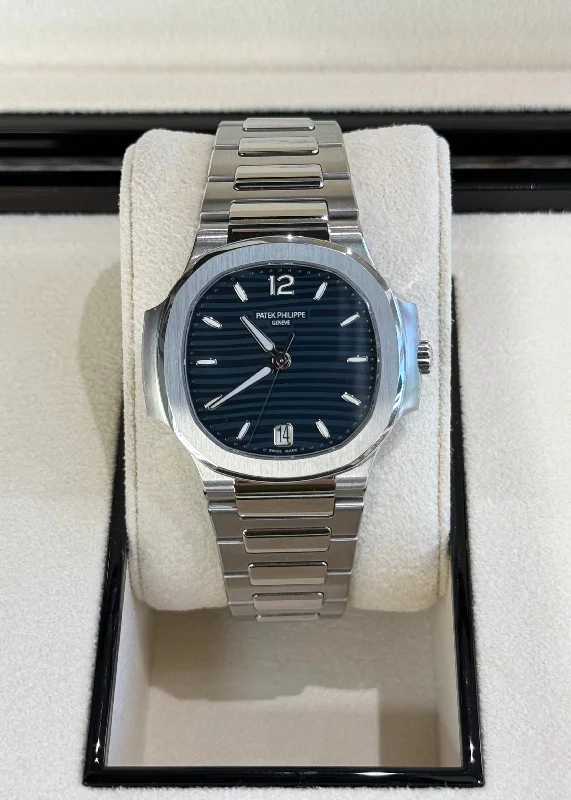 2022 Patek Philippe Ladies Nautilus