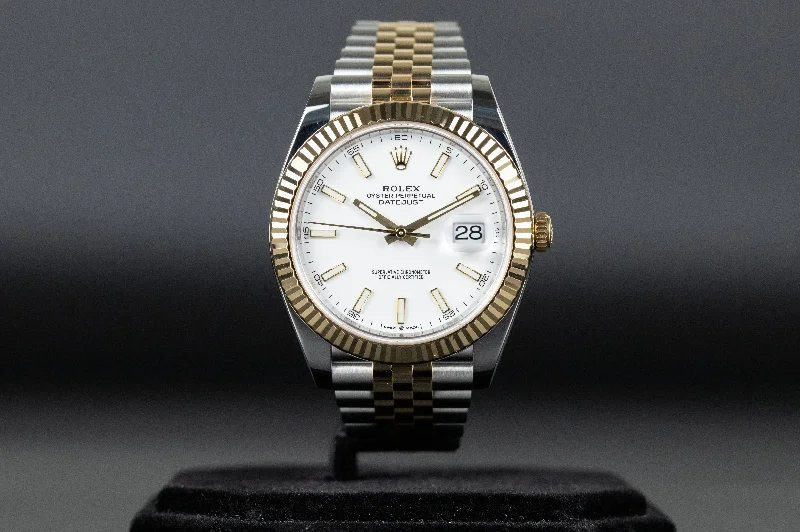 Rolex<br>126333 Datejust 41 18k/SS White Dial