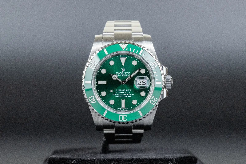 Rolex<br>116610LV Submariner 'Hulk'