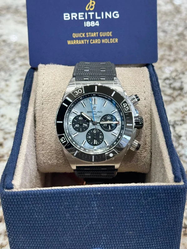 Breitling Super Chronomat B01 44