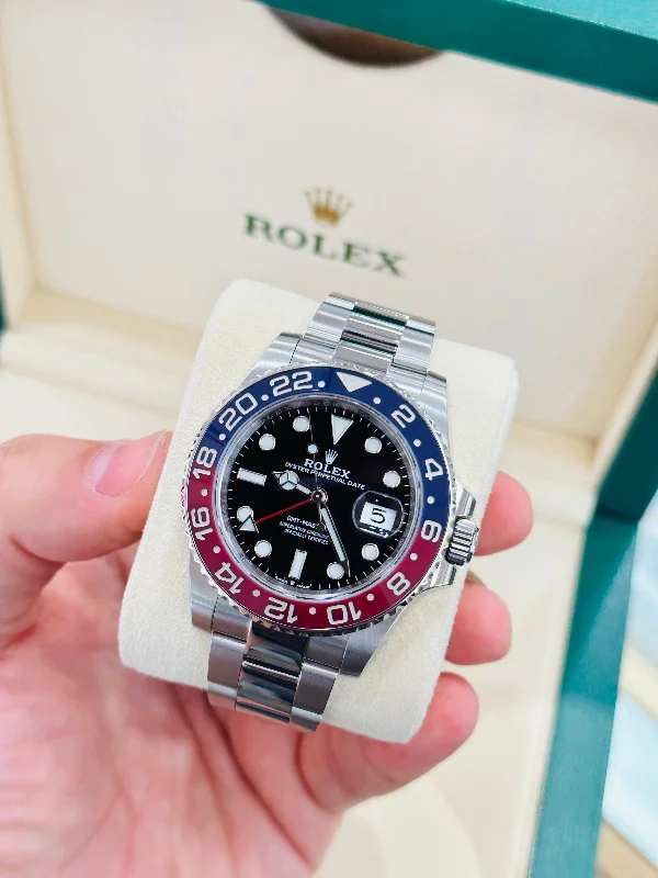 Rolex GMT-Master II 126710BLRO Pepsi 40mm Oyster Box/Papers MINT